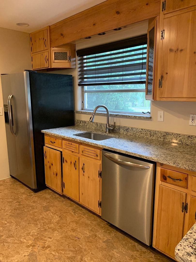 1121 Cedar St, Daytona Beach, FL 32114 photo 4