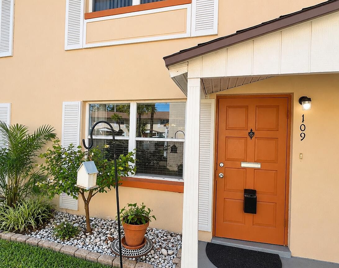 1600 S Palmetto Ave APT 109, South Daytona, FL 32119