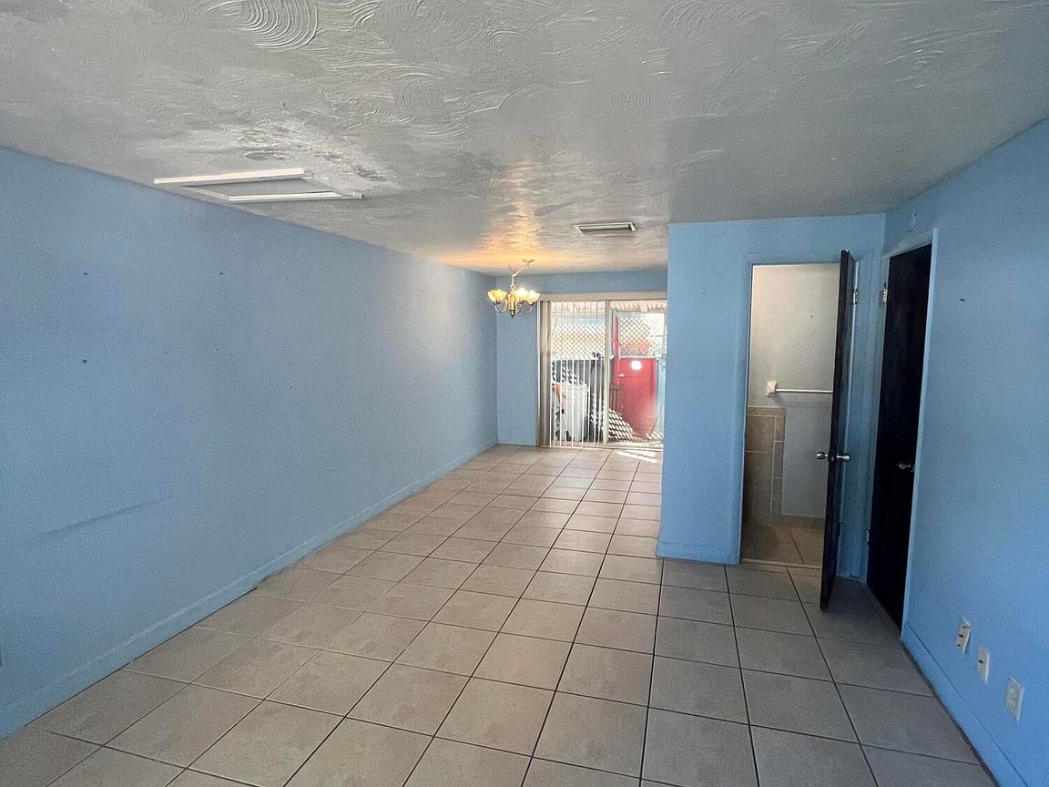 1600 S Palmetto Ave APT 109, South Daytona, FL 32119 photo 3