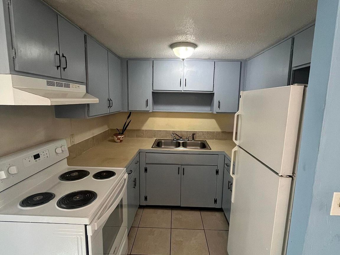 1600 S Palmetto Ave APT 109, South Daytona, FL 32119 photo 6