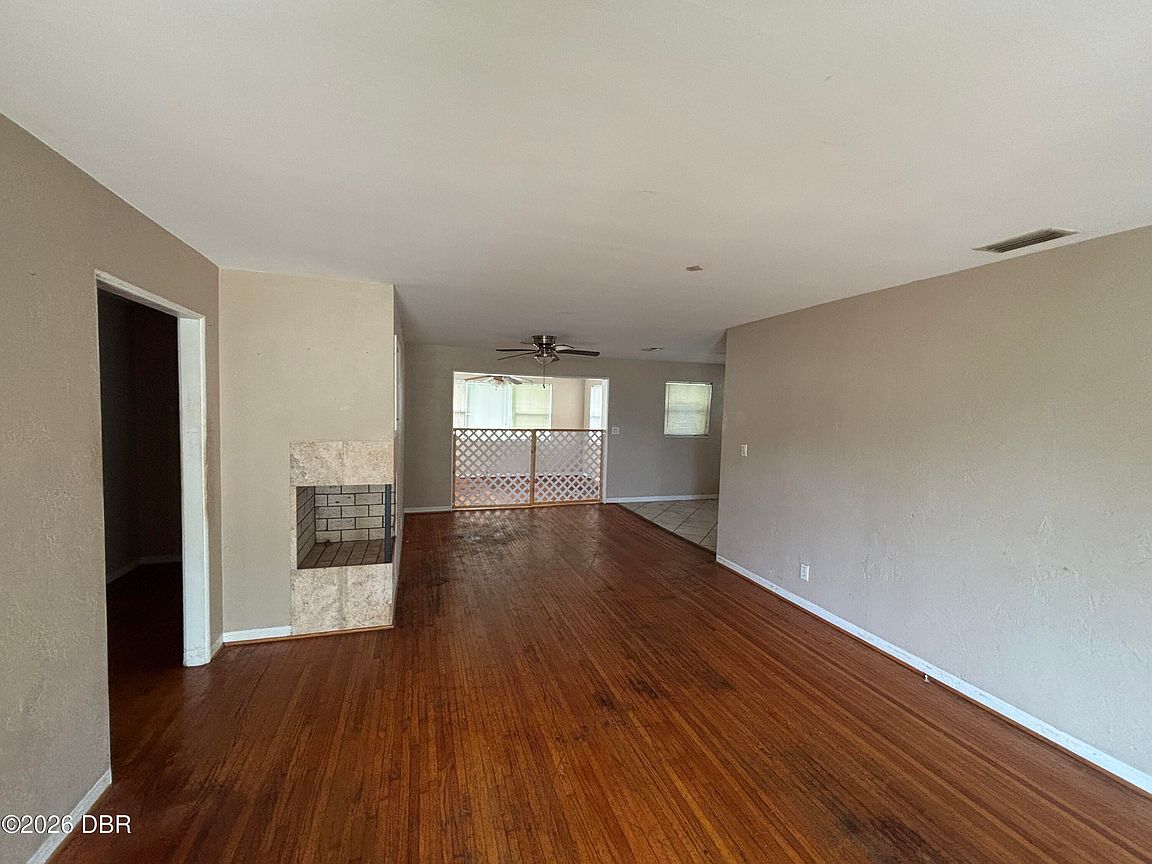 504 N Ridgewood Ave, Ormond Beach, FL 32174 photo 3