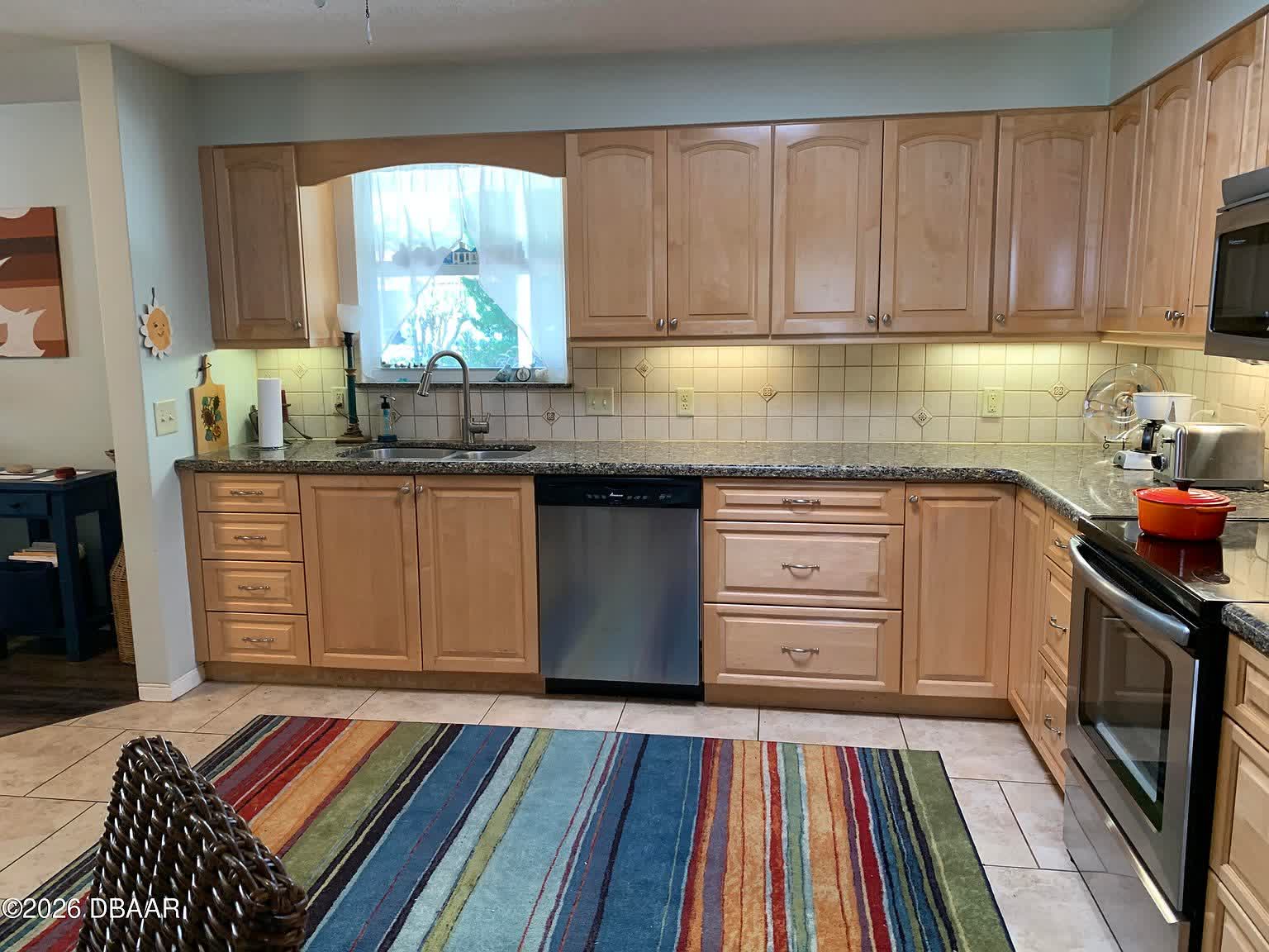 711 Lindenwood Cir E, Ormond Beach, FL 32174 photo 5