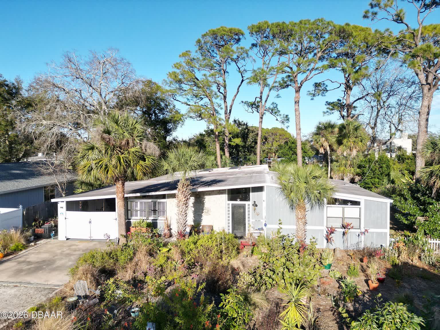 833 Cordova Ave, Ormond Beach, FL 32174